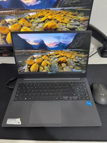 Notebook Samsung Book2 i5 12ª Geração | 32GB RAM | SSD NVMe 512GB