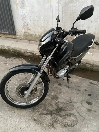 Falcon NX 400 ano 2007