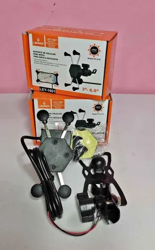 Suporte de Celular para Moto com Carregador USB Retrovisor