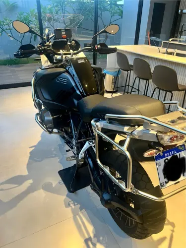 GS 1250 adventure triple black