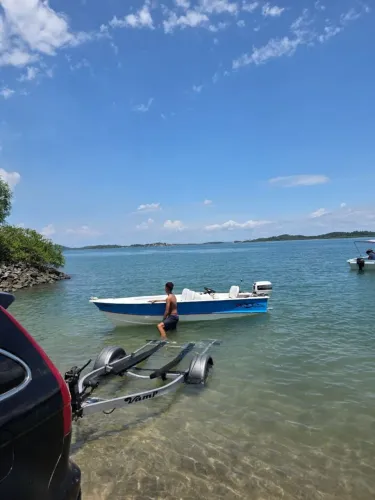 Carretinha jet ski ou lancha 