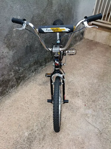 Caloi Cross freestyle aro 20
