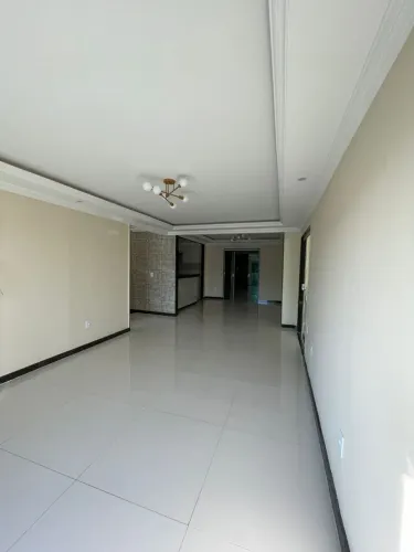 CASA OPORTUNIDADE REAL NO VALE DOS CRISTAIS - MACAÉ