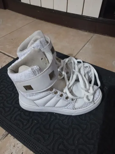 Tenis 36