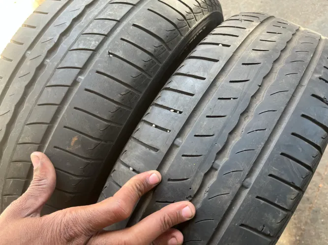 2 pneus 185/60 ARO 15 PIRELLI P1 originais ..