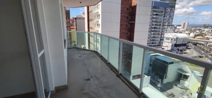 Anderson Martins Imóveis vende na 2 quadra do mar de Itapuã cod 3429 R