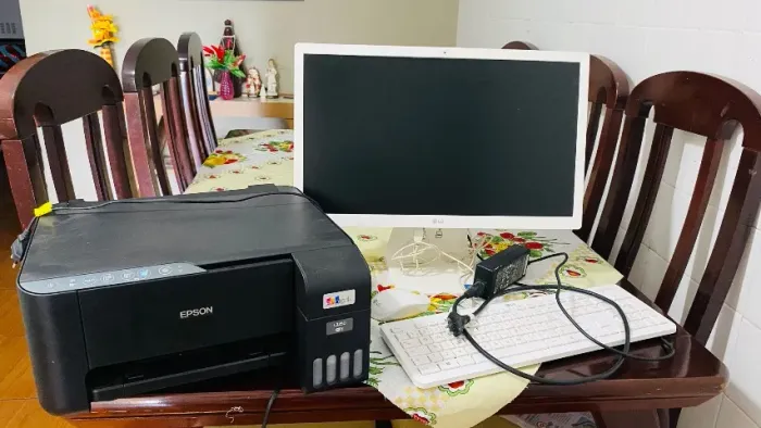 Computador all in one + impressora ecotank
