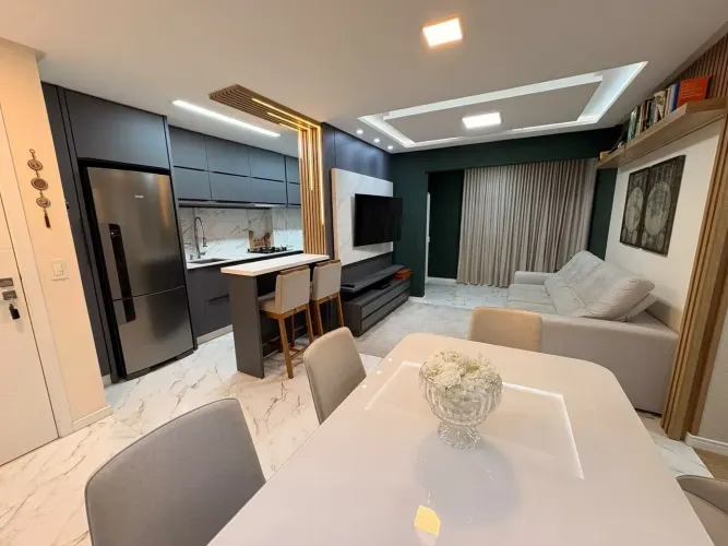 Apartamento 100% mobiliado e decorado, pronto para morar em Criciúma - SC