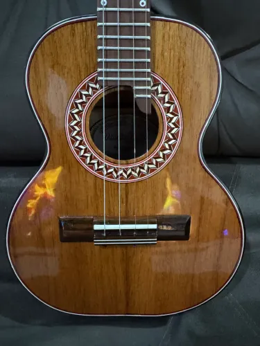 Cavaco de cedro luthier Marcelus(Do Souto, bandolim de ouro)