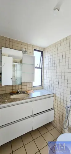 Apartamento à Venda em Espinheiro
