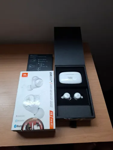 Fone JBL Live 300 TWS Original