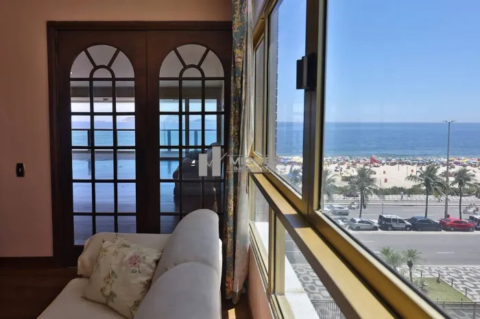 Apartamento à venda, Avenida Vieira Souto - Ipanema. Varanda com vista mar, varanda, salão