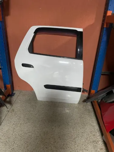 Porta Traseira Direita Spin 2013/2017