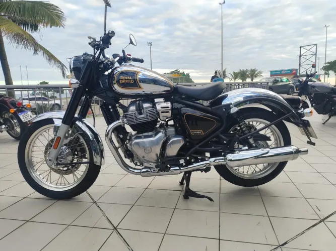 CLASSIC 650cc DAIANA !
