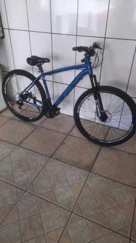 BICICLETA EVER 29 ALUMÍNIO, EM ESTADO DE NOVA