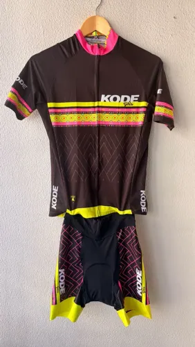 Conjunto Ciclismo feminino - KODE Girls