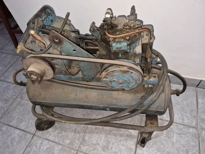 Compressor de ar antigo