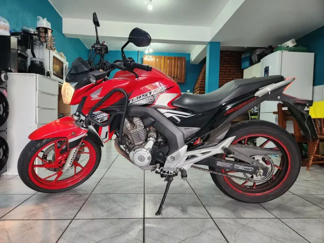 CB TWISTER 2021 ABS