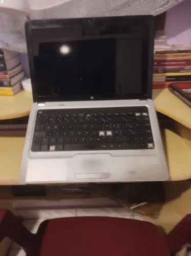 Notebook reposição de peças ou concerto.