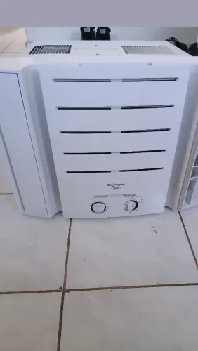 Ar-Condicionado de Janela Springer Midea 7.500 BTUs (127V) - Econômico (Selo A)