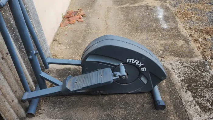 Máquina elíptico para academia