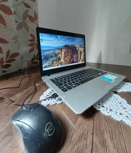 Notebook Samsung Essentials NP370E4K - Excelente para Estudos, Trabalho e Uso Diário
