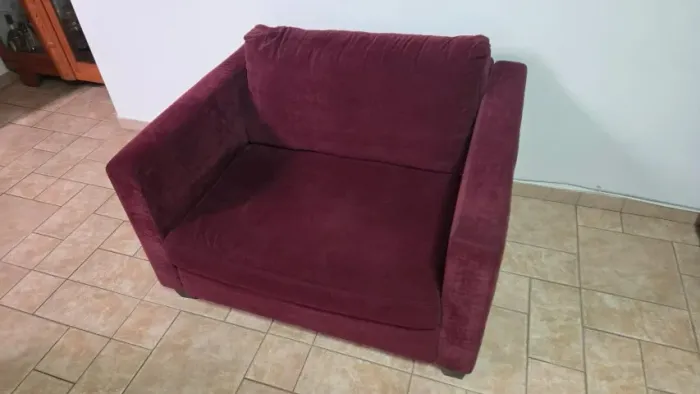 Sofa tipo namoradeira para 02 pessoas