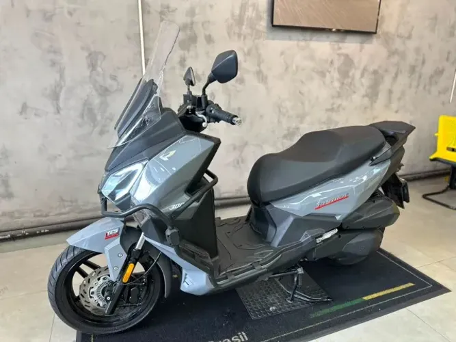 JOYRIDE 300 ABS - FINANCIA S/ ENTRADA - SVM FABY