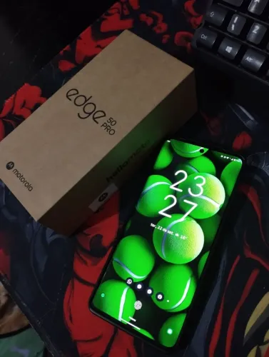 Motorola Edge 50 Pro 12/256