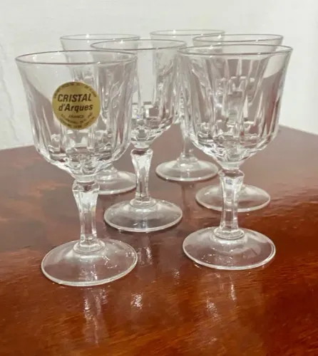 6 taças para licor em Cristal D´Arques original francês