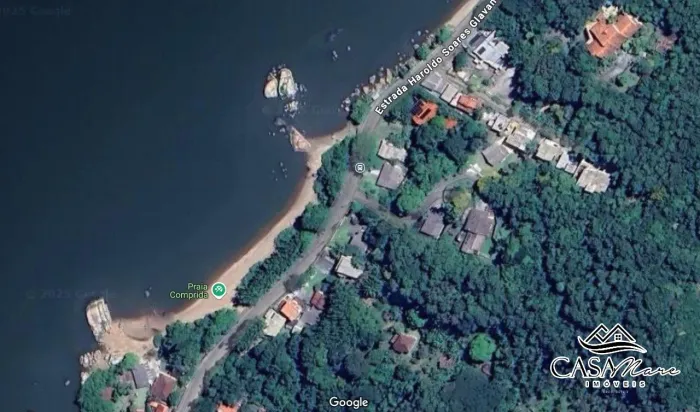 TERRENO À VENDA CACUPÉ FLORIANÓPOLIS A POUCOS PASSOS DO MAR