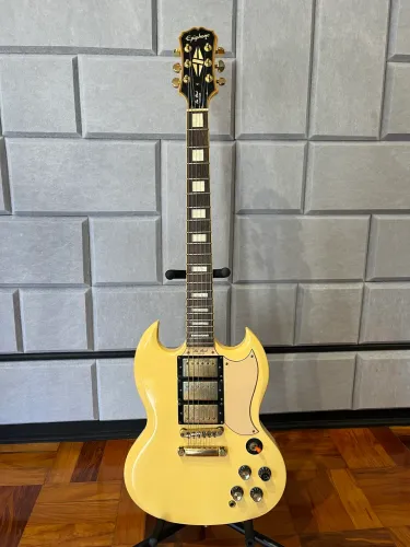Guitarra Epiphone SG Custom Grover com trava