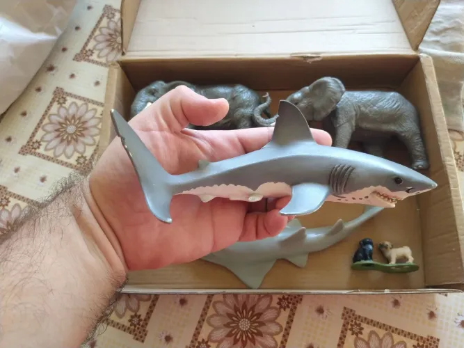 Miniatura tubarão branco cães schleich