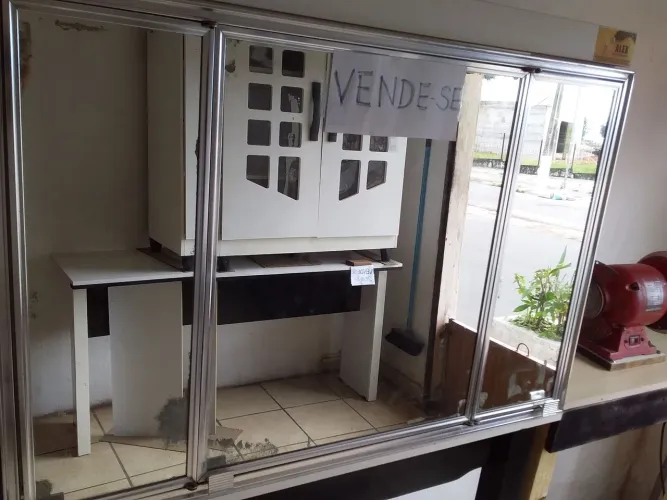 Armário aéreo sanitario