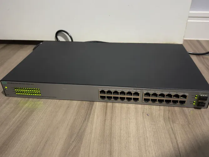 Switch de Rede 24 Portas HP Aruba 1920s (JL381A)
