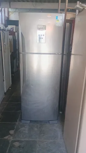 Geladeira Panasonic