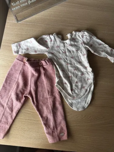 Conjunto lilica ripilica 3-6meses