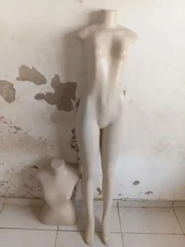 maniquem feminino
