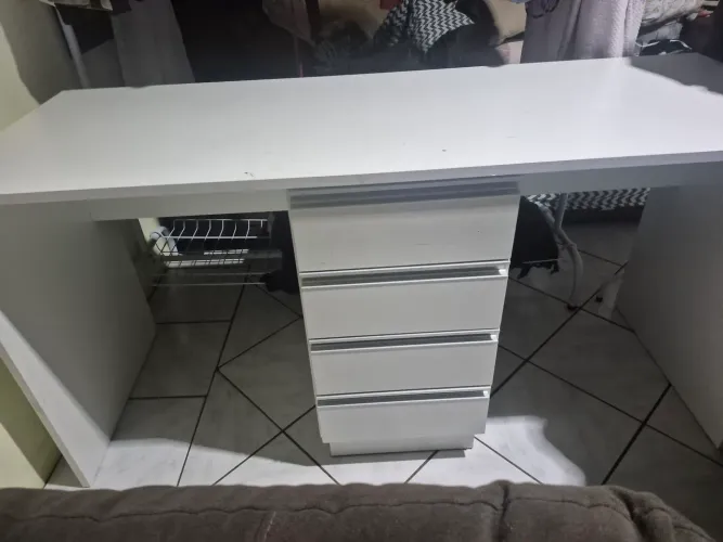 Escrivaninha Branca 1,60m com Gavetas TODA EM MDF - Barato pra Sair Hoje