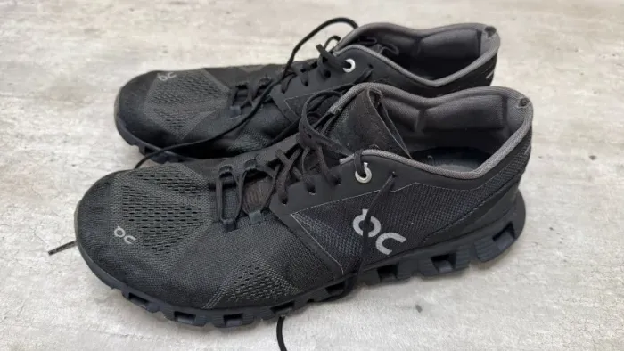 Tênis de Corrida - On Running Cloud 5 preto - tamanho 42 - masculino - Original
