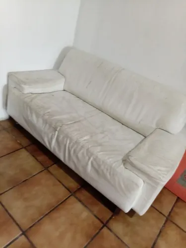 Sofá a venda