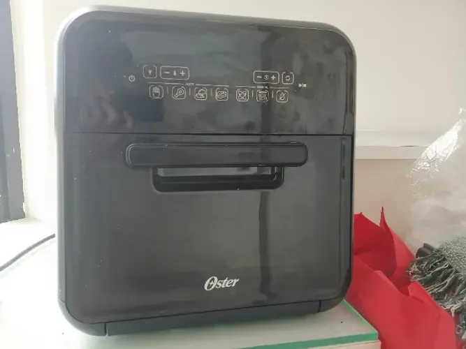 Fritadeira Air Fryer Oven Oster Super Fryer 10,5L Digital com Caixa