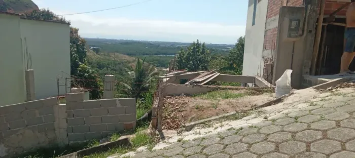 CASA  EM SÃO CRISTOVÃO - TERRENO COM 490 METROS
