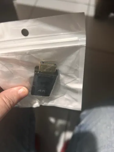 Conector 4 k