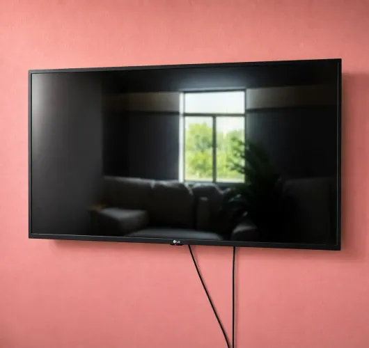 TV LG 50 polegadas 4K UHD Smart TV (webOS) - Semi nova