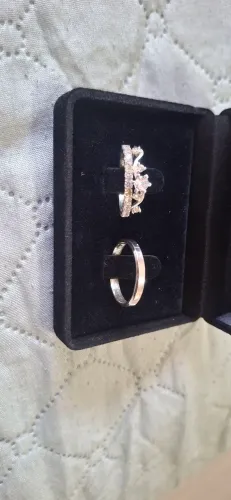 Vendo par de alianças impecável de prata 925