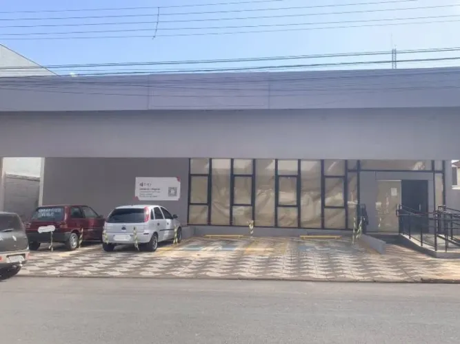 Ex-Agência 752 m² - Centro - General Salgado - SP