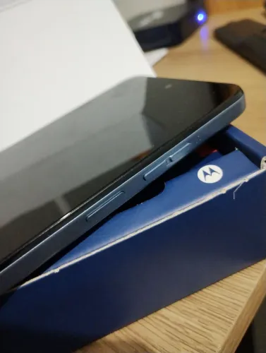 Celular Motorola Moto g05