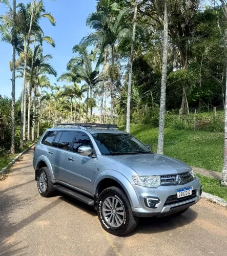 Mitsubishi Pajero HPE 3.2 4X4 T.i. Dies. 5P Aut. 2018