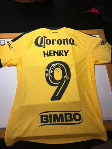 Camisa Club America #9 Henry Martin - Usada e Autografada